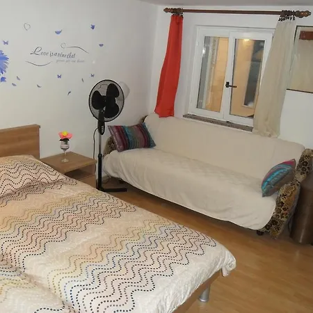 Vile Park Studio Apartment *