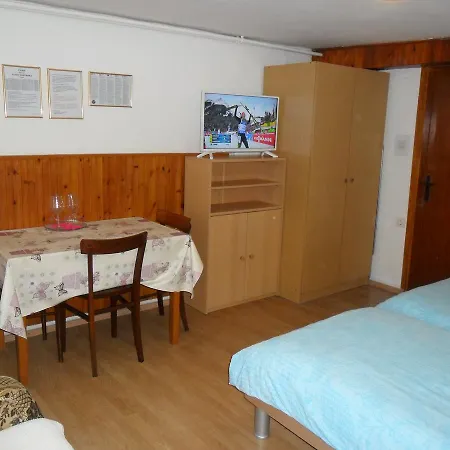 Vile Park Studio Apartment *